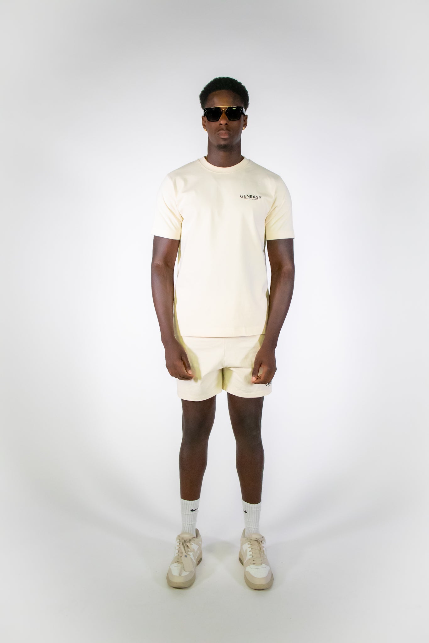 Paradise t-shirt beige